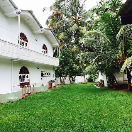 New White House Hotel Beruwala Luaran gambar